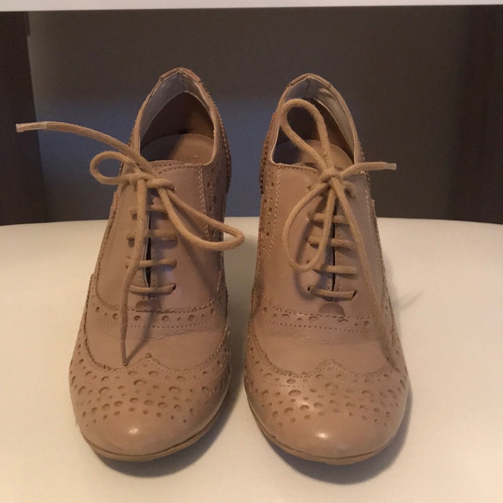 DARK BEIGE BOOTS